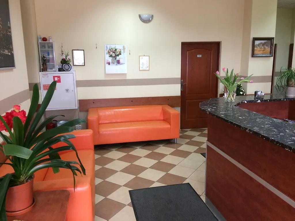 Uslugi Hotelowe Modlin Airport Nowy Dwor Mazowiecki Homestay