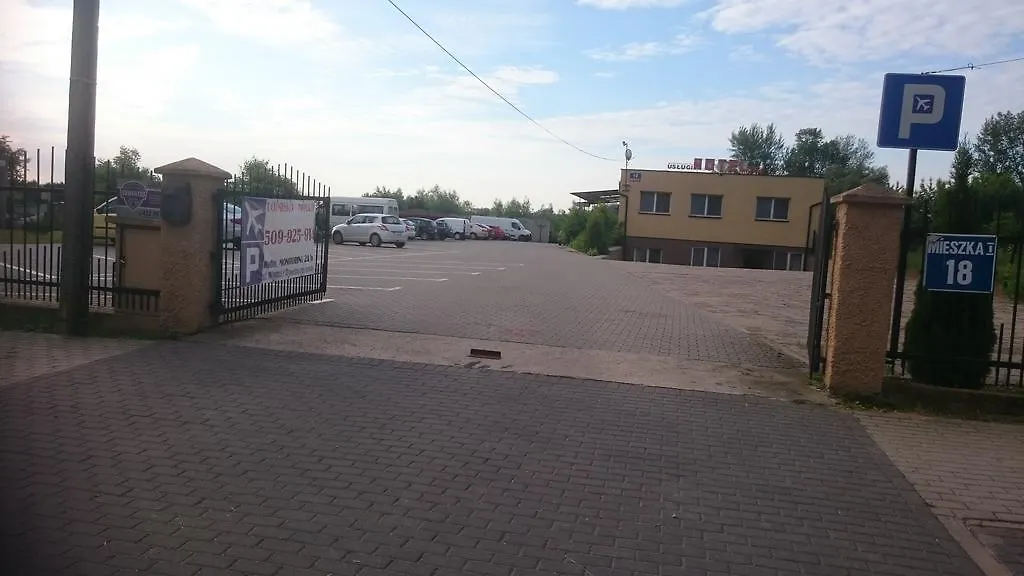 Homestay Uslugi Hotelowe Modlin Airport Nowy Dwor Mazowiecki Poland